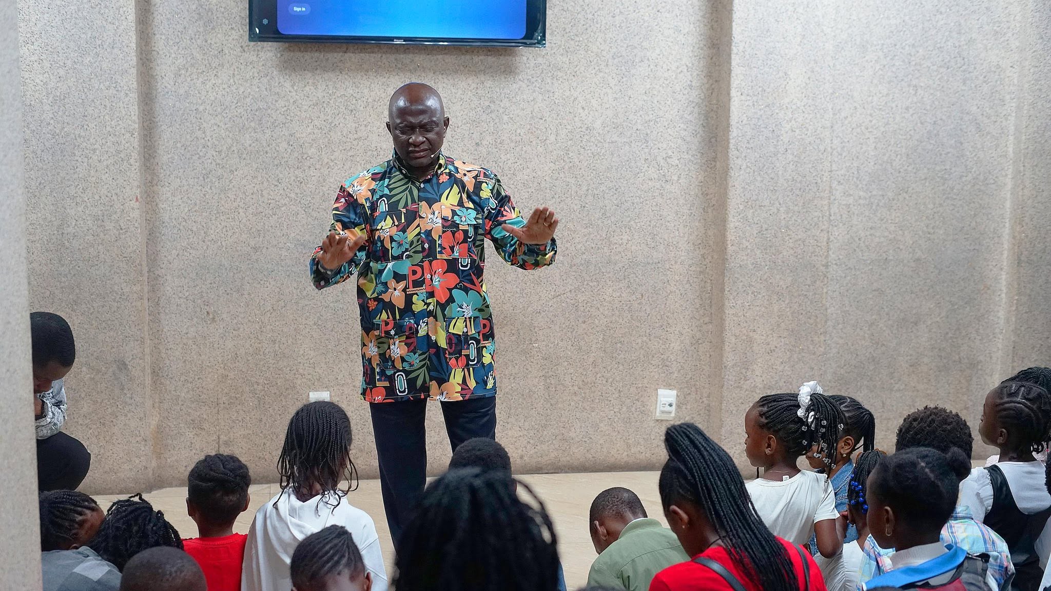 Dr Peter speaking